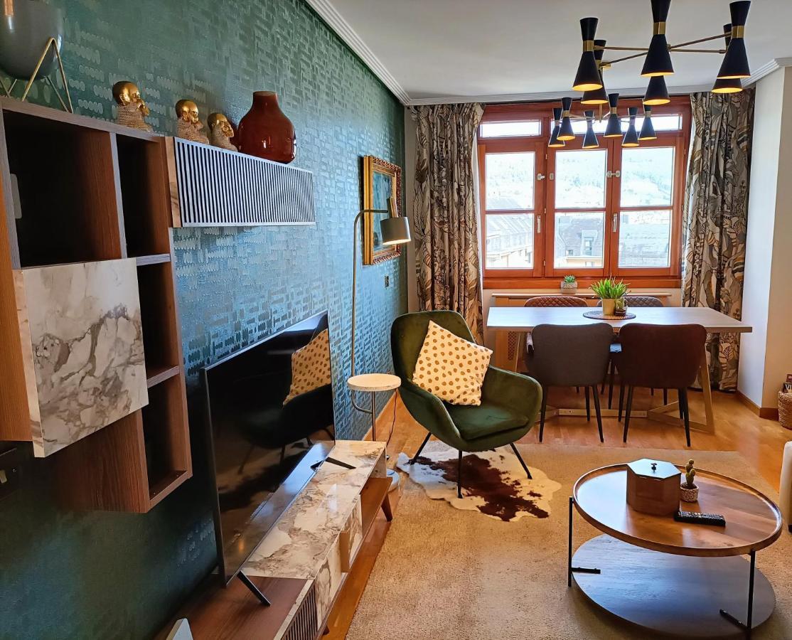 La Eria Ii, Muy Luminoso,wifi, Garaje,15 A Pie Al Centro Oviedo