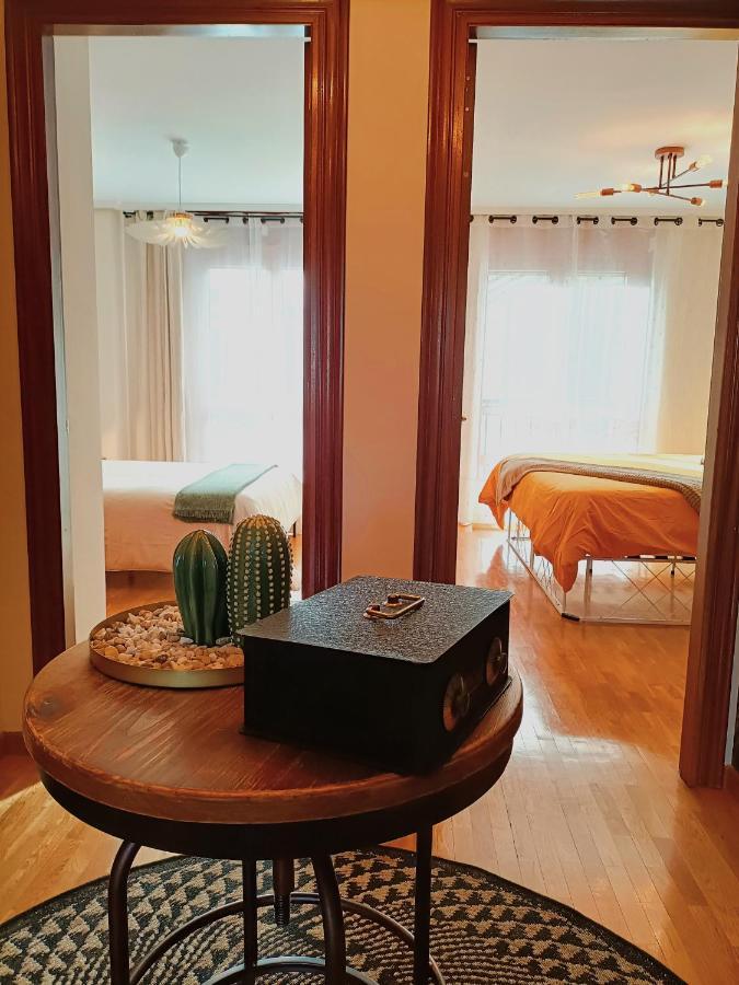 Apartamento La Eria Ii, Muy Luminoso,wifi, Garaje,15 A Pie Al Centro