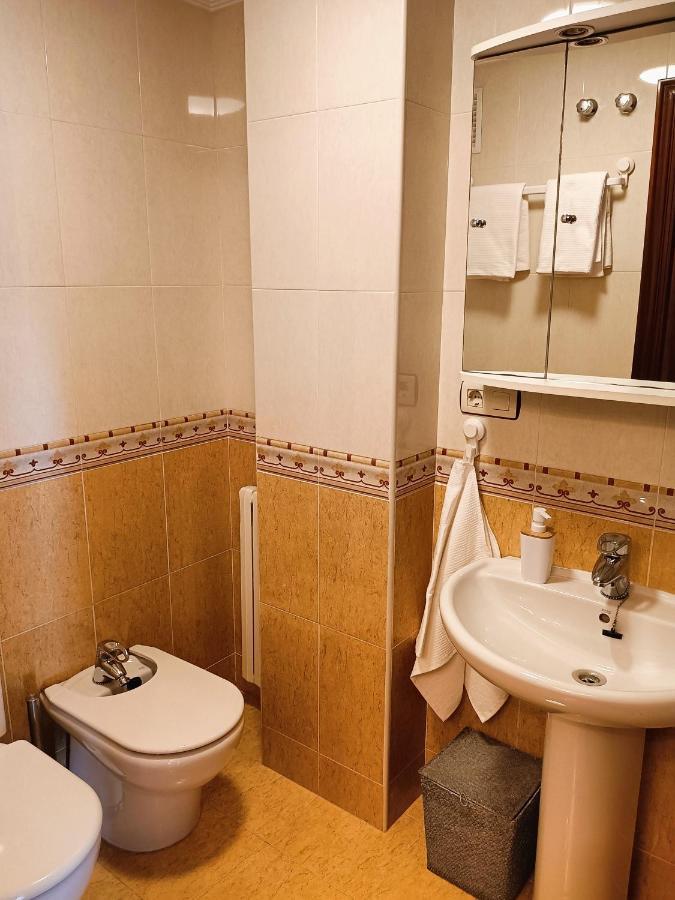Apartamento La Eria Ii, Muy Luminoso,wifi, Garaje,15 A Pie Al Centro *